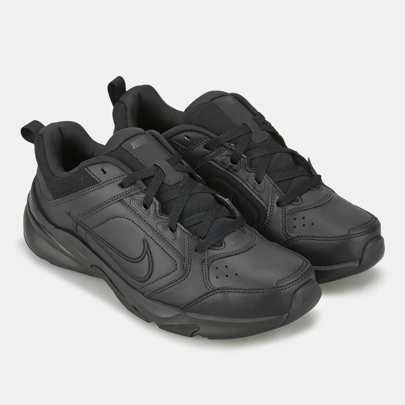 Nike Men's Defy All Day Training Shoe